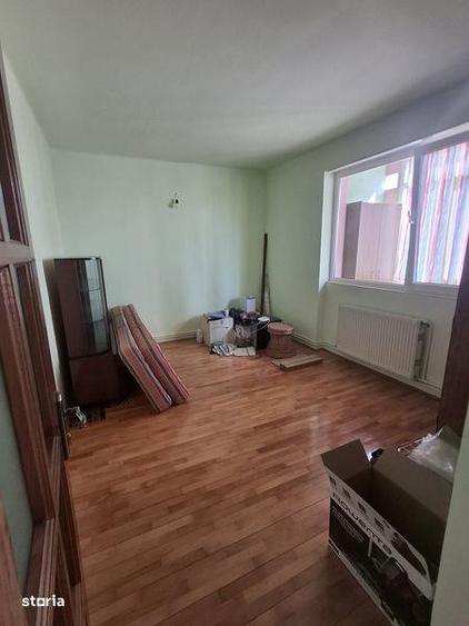 Apartament cu 3 camere decomandat, mobilat în Ultracentral