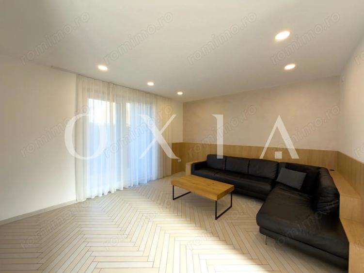 Apartament cu 4 camere decomandat în Giroc