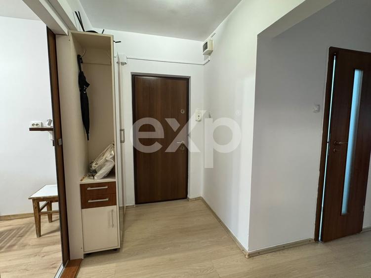 Apartament cu 3 camere decomandat în Mărăști