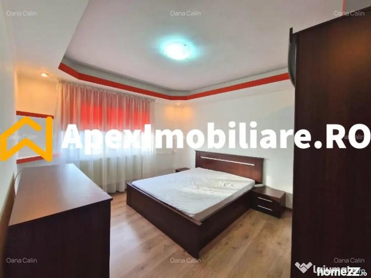 Apartament cu 4 camere decomandat, mobilat în Sebastian