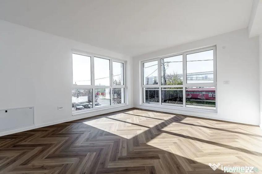 Spațiu comercial, de 366 mp, în Pârneava