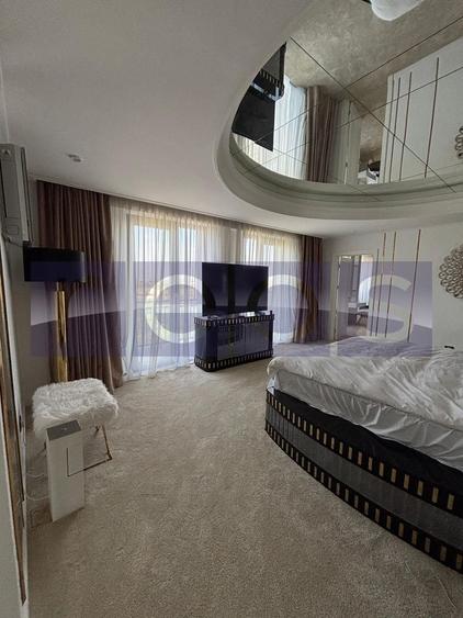 Apartament cu 4 camere decomandat, mobilat în Tineretului