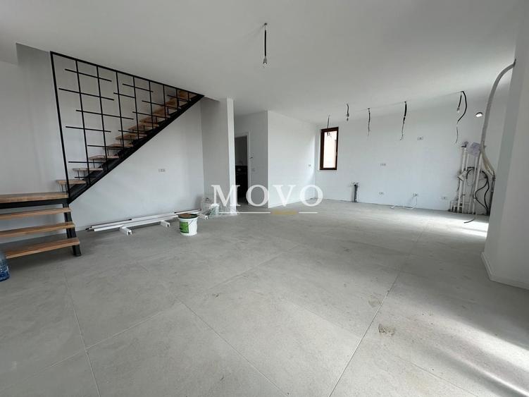 Casă individuală cu 3 camere cu Teren 300 Mp în Sânandrei