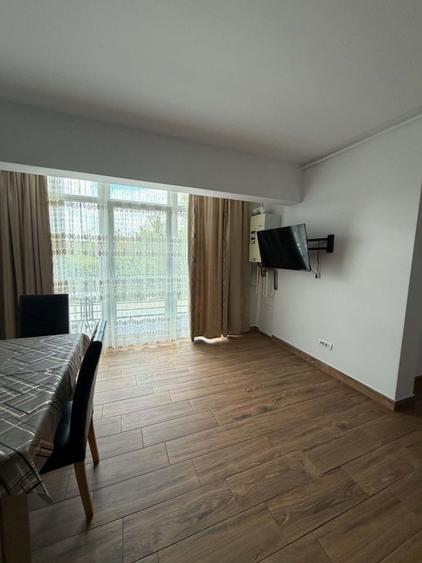 Apartament cu 2 camere decomandat în Exterior Vest