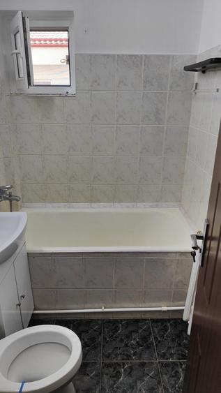 Apartament cu 2 camere semidecomandat în Exterior Vest