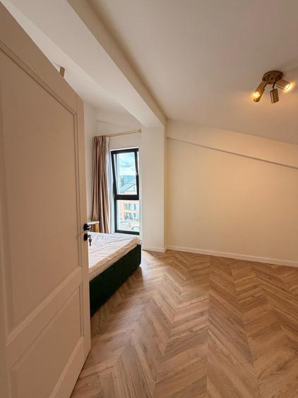 Apartament cu 2 camere decomandat, mobilat în Băneasa
