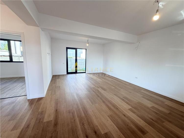 Casă individuală cu 5 camere cu Teren 290 Mp în Berceni