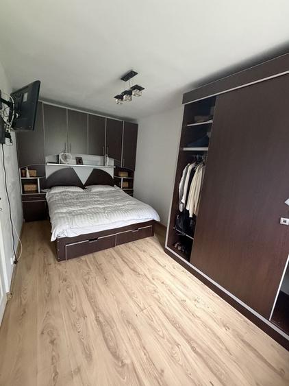 Apartament cu 2 camere nedecomandat în Micro 15