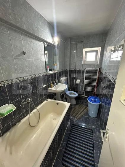 Apartament cu 3 camere decomandat, mobilat în Păcurari