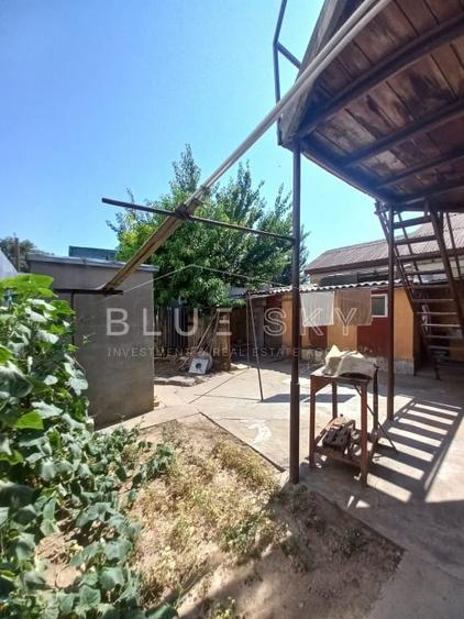 Casă individuală cu 3 camere cu Canalizare în Ovidiu