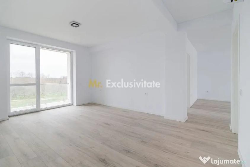 Apartament cu 5 camere semidecomandat în 1 Decembrie
