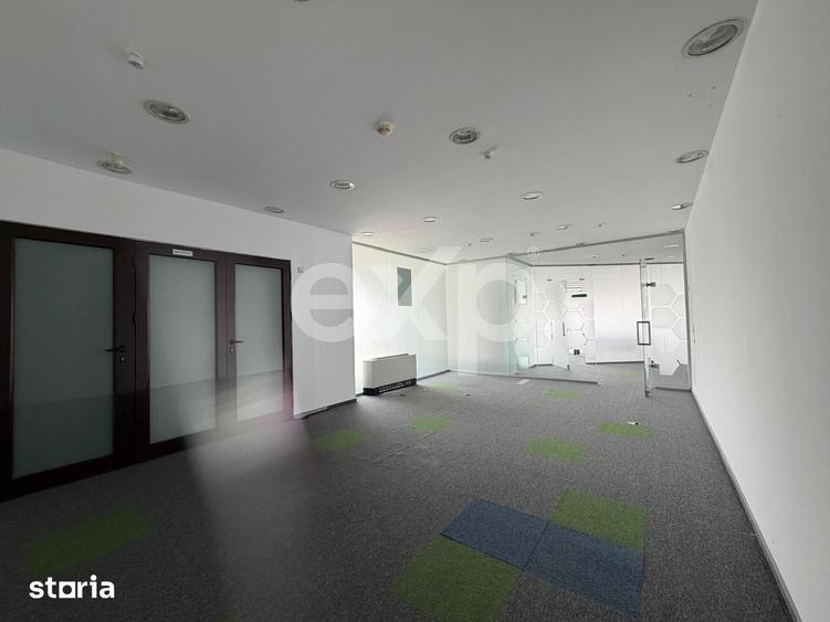 Spațiu comercial, de 299.7 mp, în Băneasa