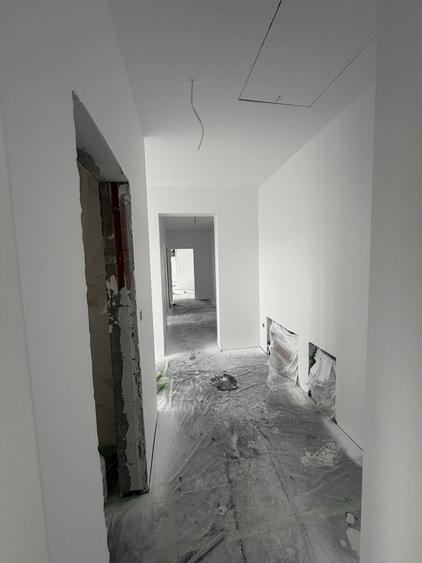 Casă cu 3 camere în Giroc