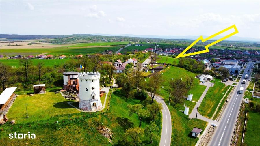 Teren de 12180 mp, în Burdea
