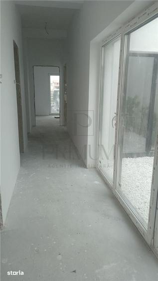 Sacalaz- proiect deosebit-4 camere- curte interioara - 2