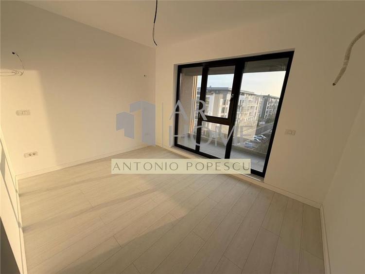 Apartament cu 3 camere decomandat în Albert