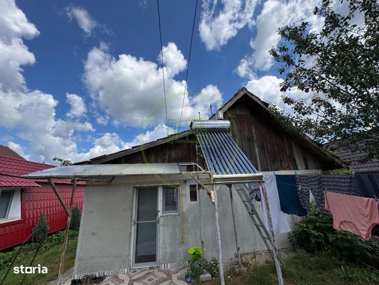 Casă cu 4 camere în Bonț