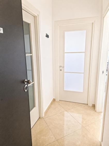 Apartament cu 2 camere semidecomandat în Cug