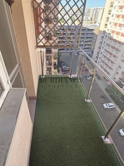 Apartament cu 3 camere în Theodor Pallady