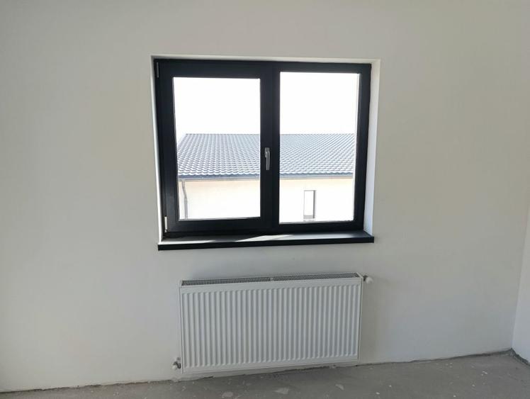 Casă cu 4 camere în Micești