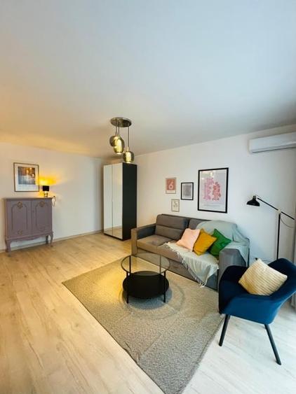Apartament cu 2 camere decomandat în Podgoria