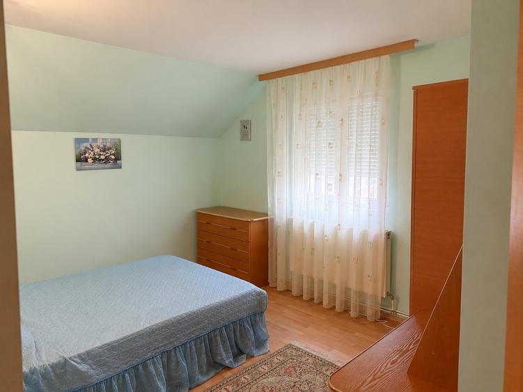Casă individuală cu 5 camere cu Canalizare în Smeura
