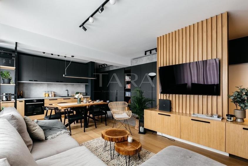 Apartament cu 2 camere semidecomandat, mobilat în Florești