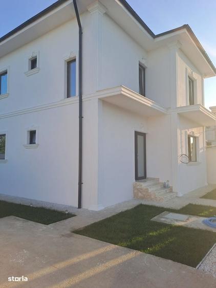 Vila moderna, sustenabila, materiale premium - 3
