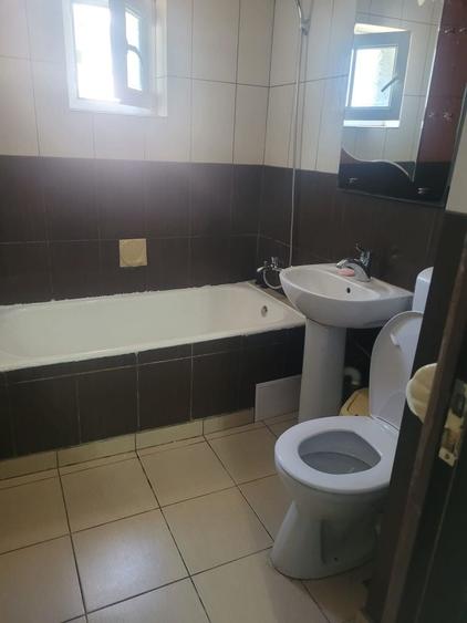 Apartament cu 3 camere decomandat în Slobozia