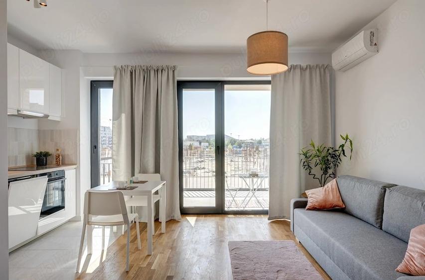 Apartament cu 2 camere semidecomandat în Sud
