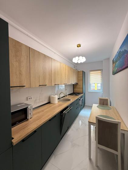 Apartament cu 2 camere decomandat în Militari