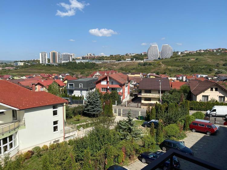 Apartament cu 2 camere semidecomandat în Câmpului