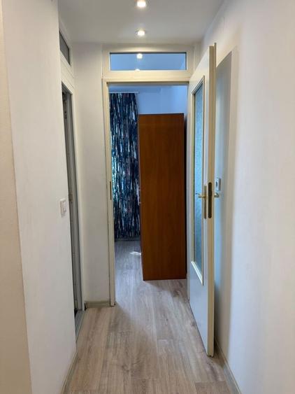 Apartament cu 2 camere semidecomandat în Aradului