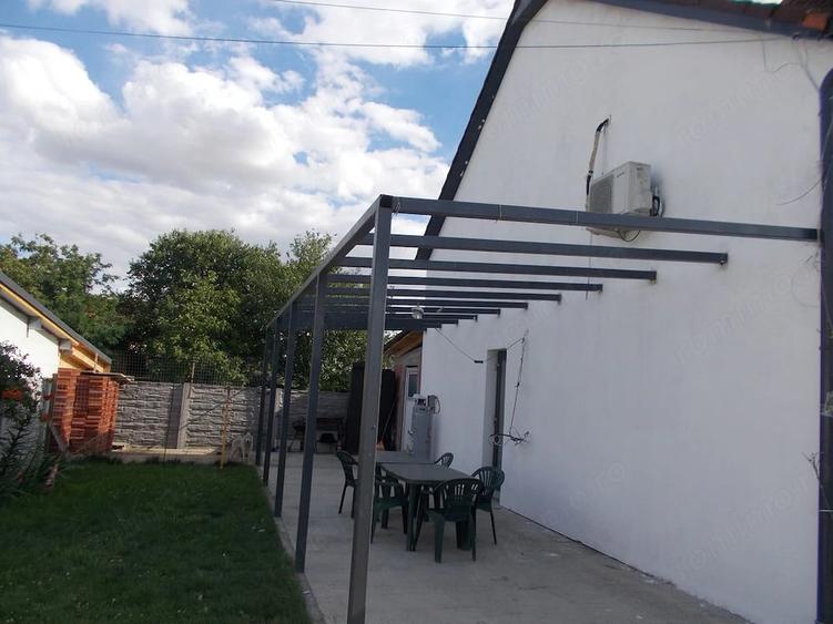Casă cu 4 camere cu Teren 325 Mp în Parța