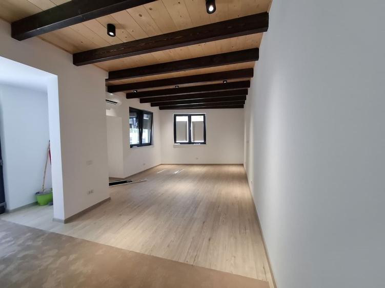 Apartament cu 4 camere în Kiseleff