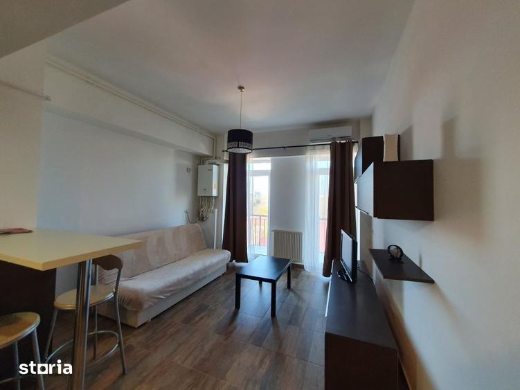 Apartament cu 2 camere semidecomandat, mobilat în Olteniței