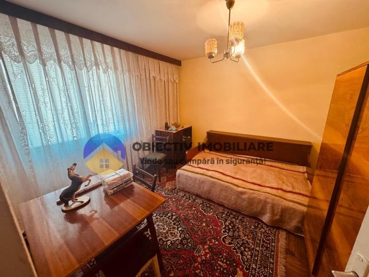 Apartament cu 2 camere decomandat în Precista