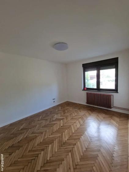 Spațiu comercial, de 230 mp, în Simion Bărnuțiu