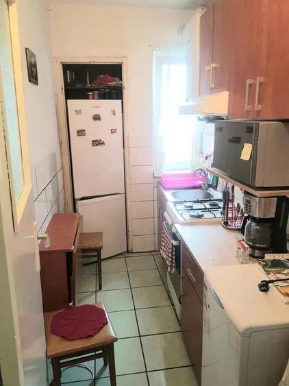 Apartament cu 2 camere nedecomandat, mobilat în Vasile Aaron