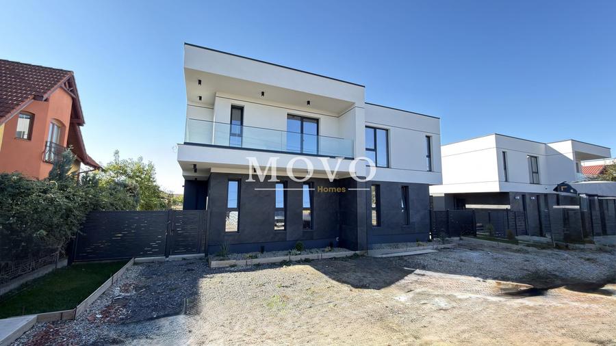 Duplex cu 4 camere cu Canalizare în Dumbrăvița