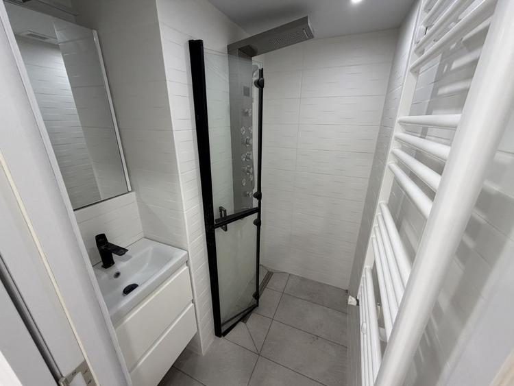 Apartament cu 3 camere în Universitate