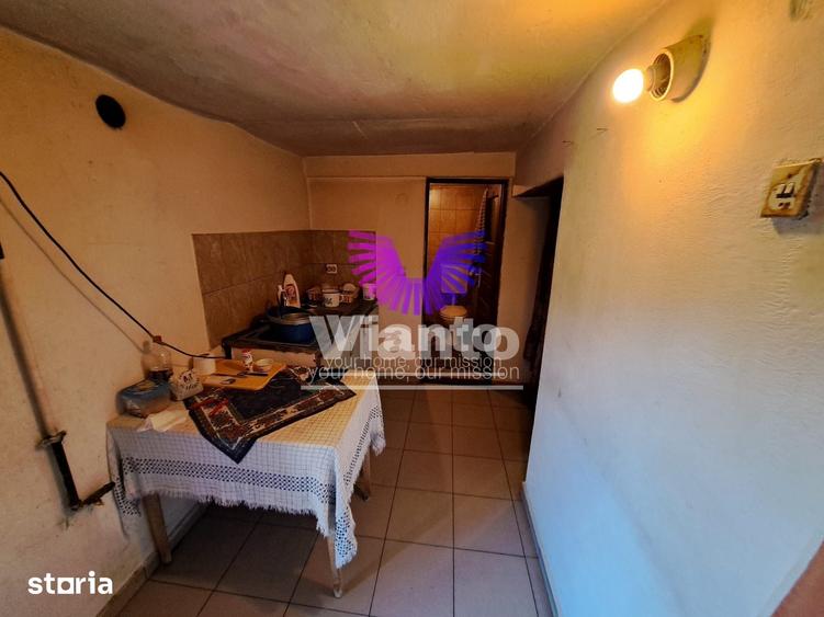 Casă cu 3 camere cu Teren 800 Mp în Slimnic
