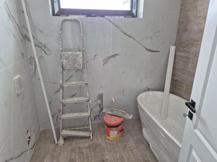 Casă individuală cu 4 camere cu Canalizare în Corbeanca