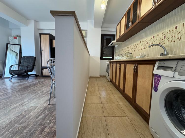 Apartament cu 3 camere decomandat în Vitan Mall