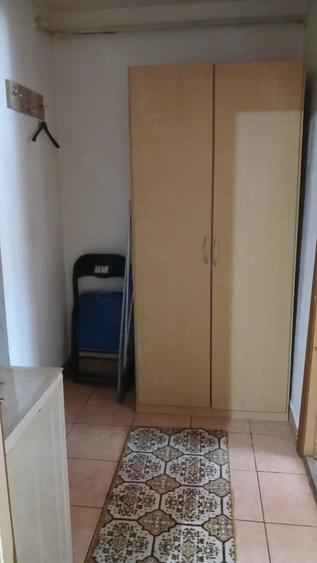 Pe Str.Dragos Voda de inchiriat garsoniera confort1,mobilata,utilata,parter cu microcentrala. - 2