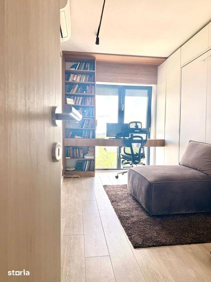 Apartament cu 4 camere în Băneasa