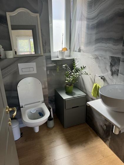 Casă cu 4 camere cu Teren 300 Mp în Dosu Bricii