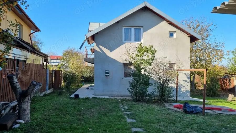 Casă cu 3 camere cu Teren 650 Mp în Glina