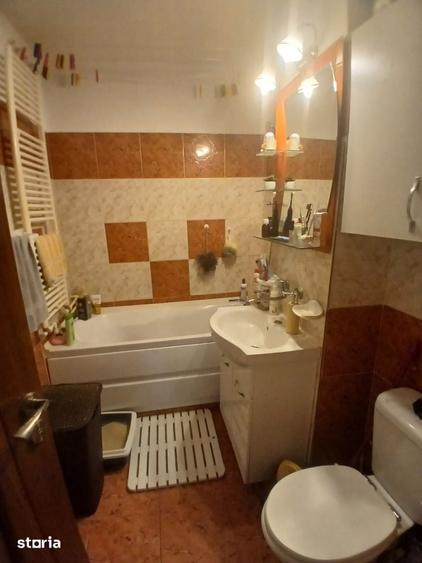 Apartament cu 2 camere decomandat în Mioriței