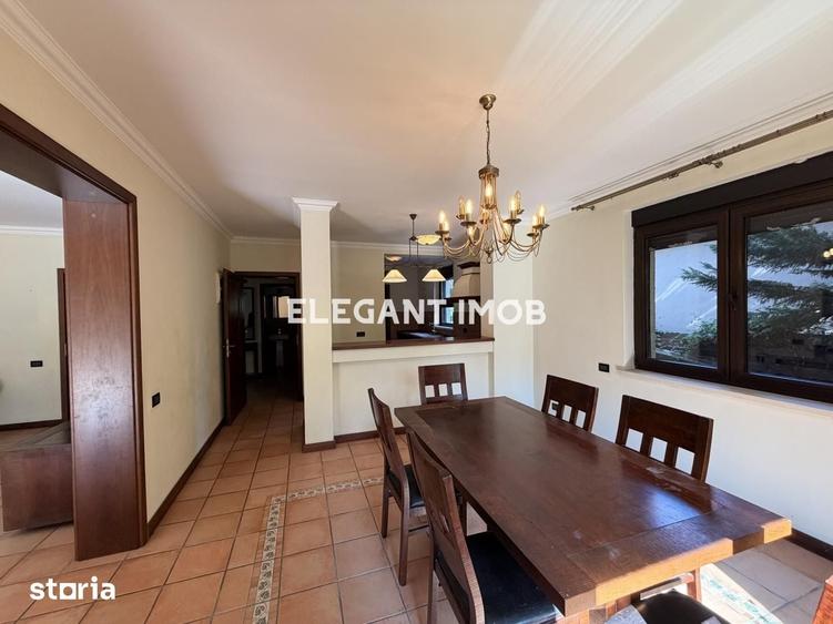 Casă cu 4 camere cu Teren 585 Mp în Corbeanca